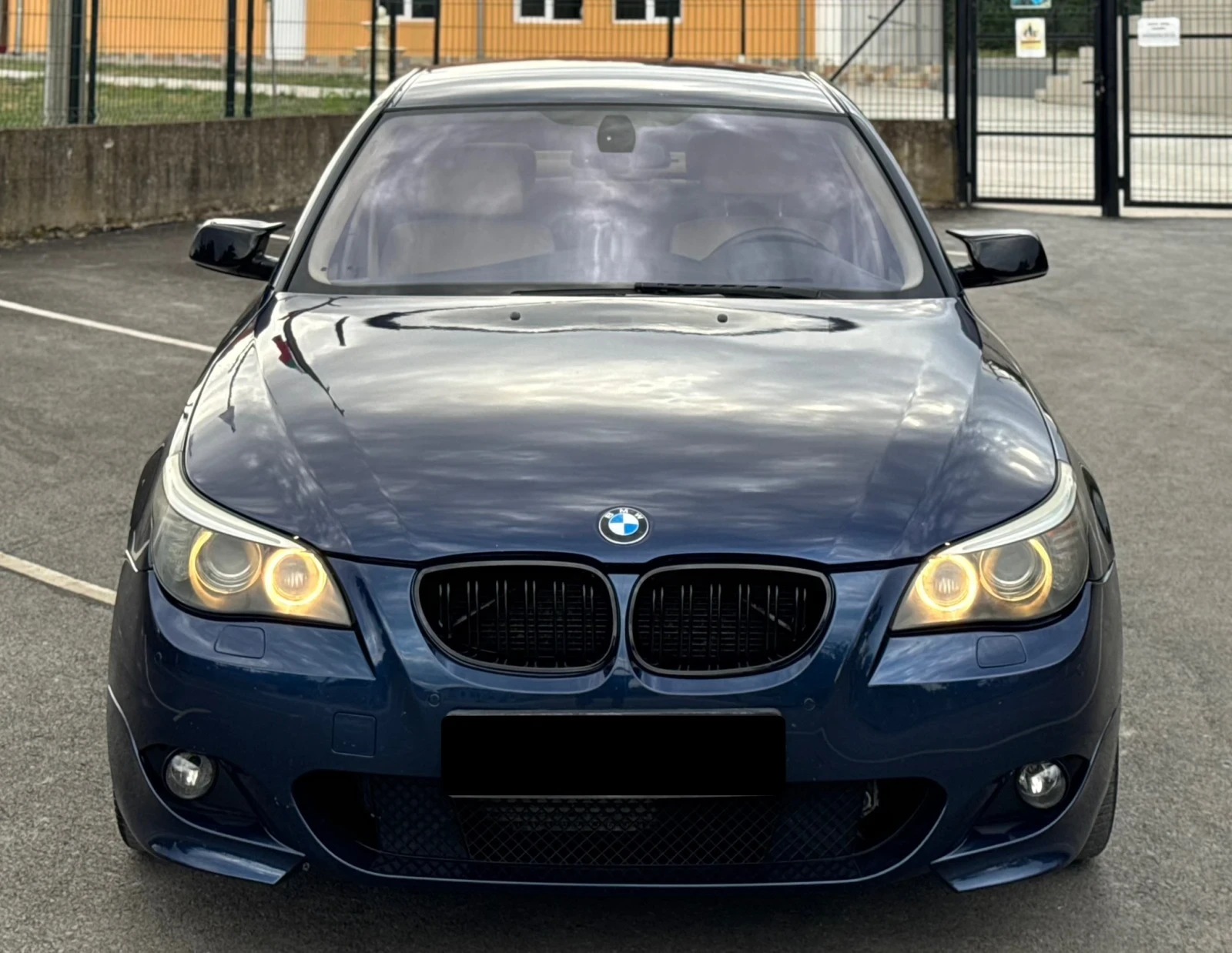 BMW 530 d M Sport/HeadUP, снимка 2 - Автомобили и джипове - 55791068
