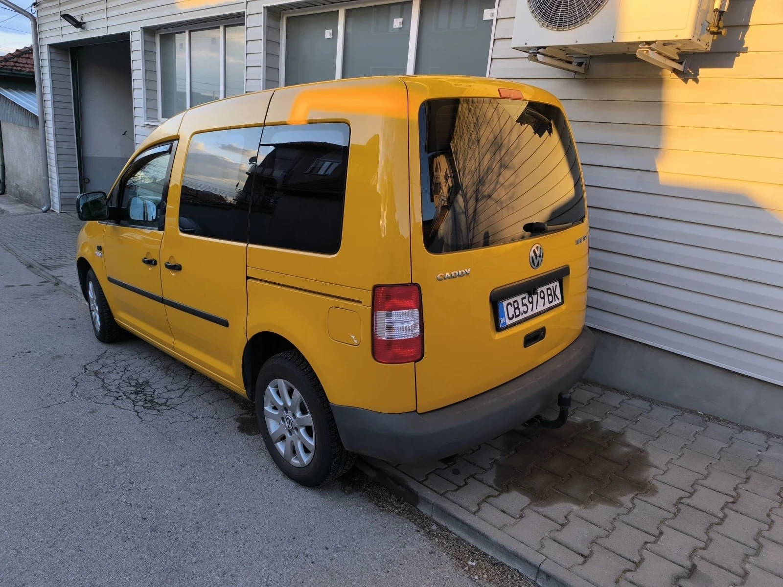 VW Caddy Life 1.9tdi , снимка 3 - Автомобили и джипове - 55872788