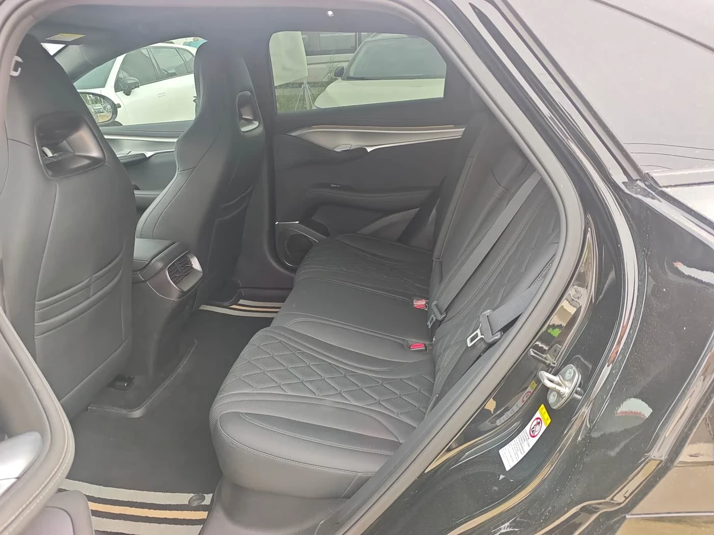 BYD Sealion 7 Smart Navigation Edition 610 autogeorge.com | Mobile.bg � ����������� 7