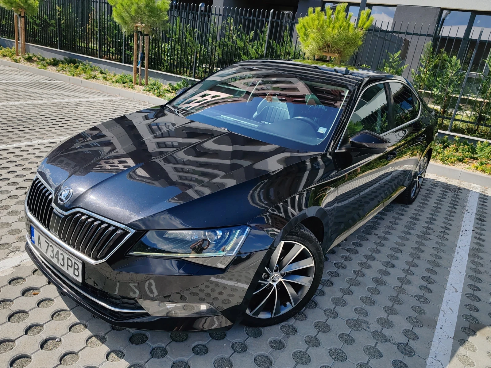 Skoda Superb L&K 2.0d 190
