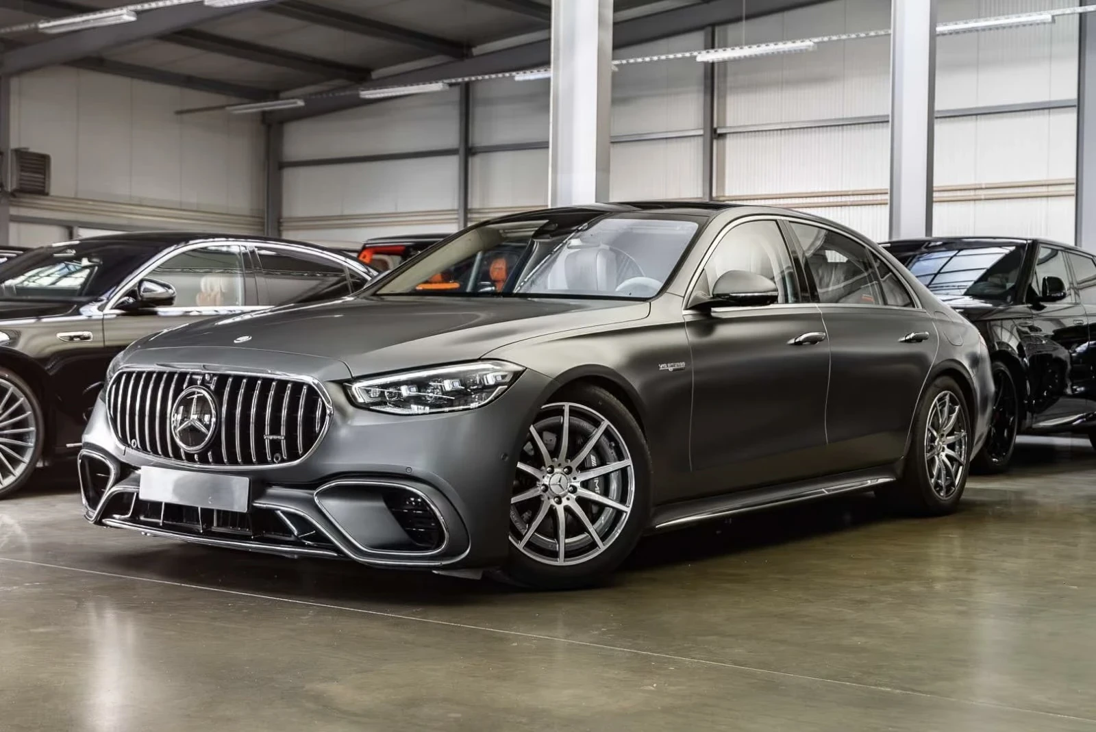 Mercedes-Benz S 63 AMG 63E AMG L* E PERFORMANCE* CARBON* EXCLUSIVE* , снимка 4 - Автомобили и джипове - 56323997