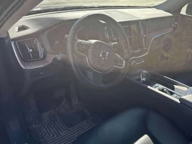 Volvo XC60 * Plus Dark Theme * CARFAX * БЕЗ ПЪРВОНАЧАЛНА ВНОС, снимка 5