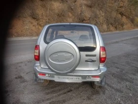 Chevrolet Niva, снимка 3