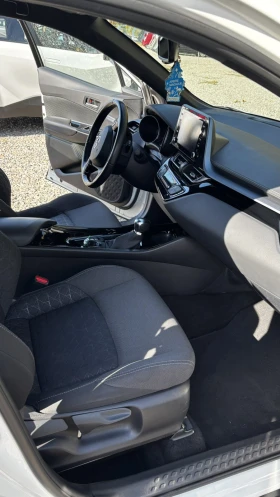 Toyota C-HR Trend / Facelift / ��������� / 2021 �. / ��� ���� | Mobile.bg � ����� ������ 9