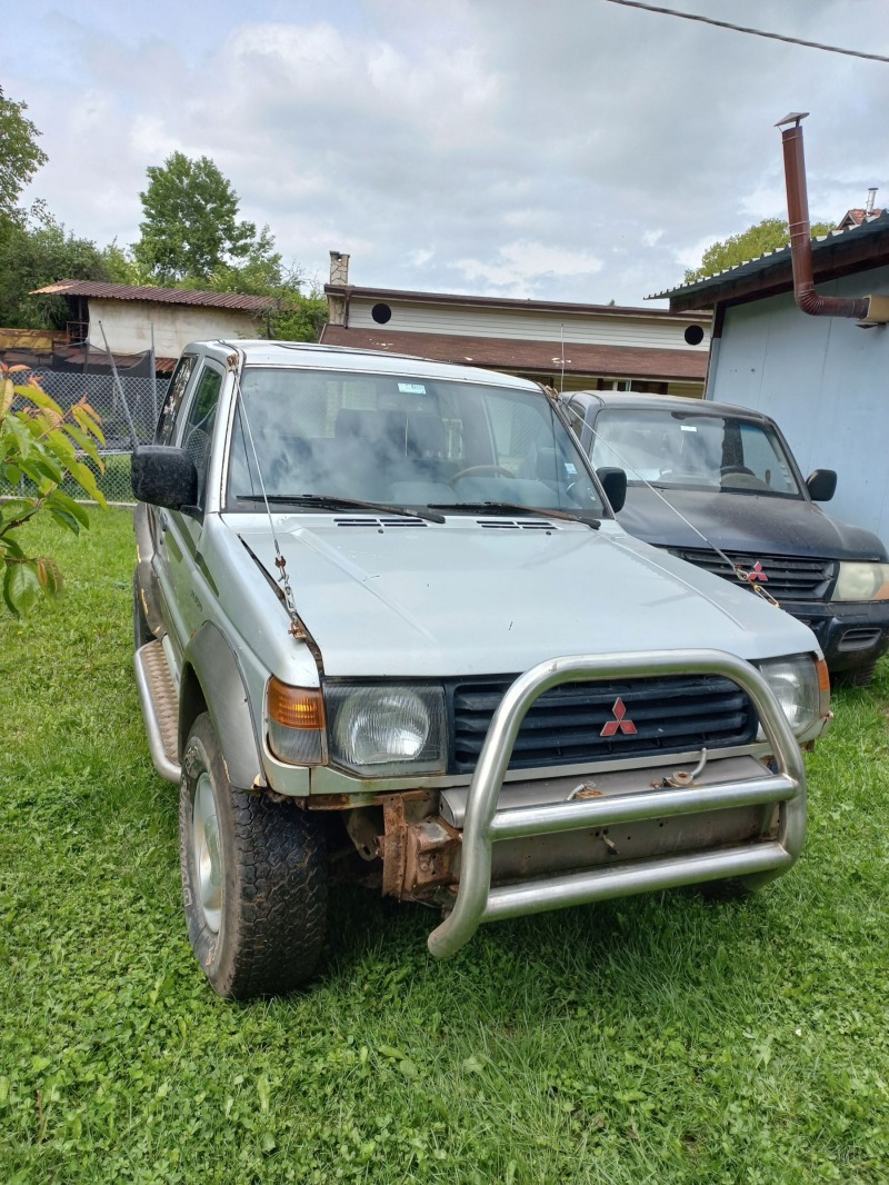 Mitsubishi Pajero, снимка 2 - Автомобили и джипове - 46369921
