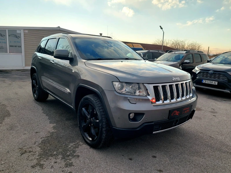 Jeep Grand cherokee 3.0CRD OVERLAND, снимка 1 - Автомобили и джипове - 49204573