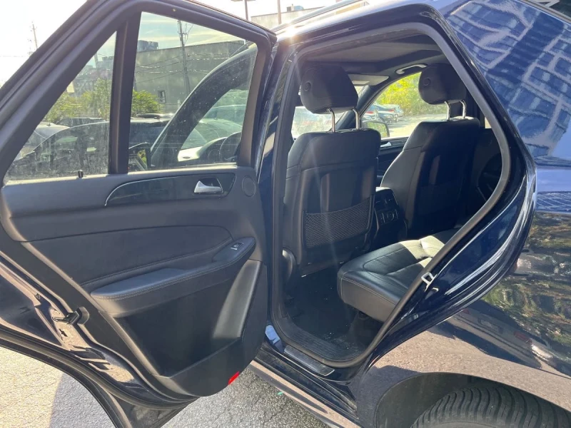 Mercedes-Benz GLE 400 AMG-line* 4M* Harman/Kardon* 360cam* Carplay* Пано, снимка 9 - Автомобили и джипове - 52355930