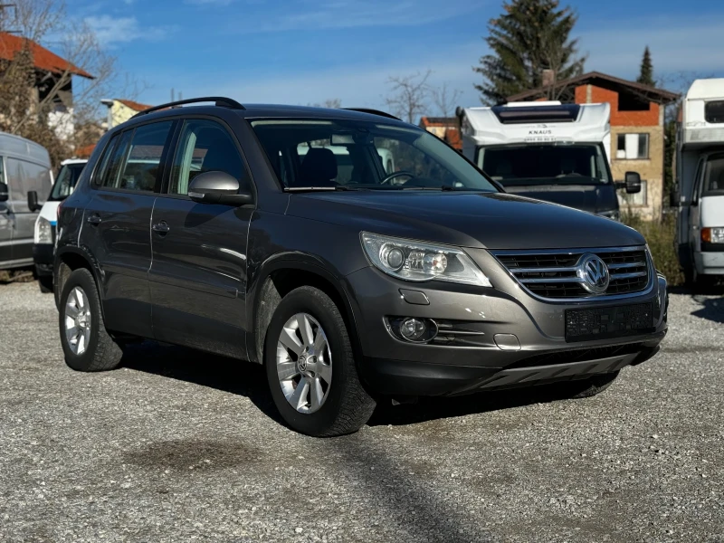 VW Tiguan 2.0TDI/4x4/140kc, снимка 4 - Автомобили и джипове - 52409538