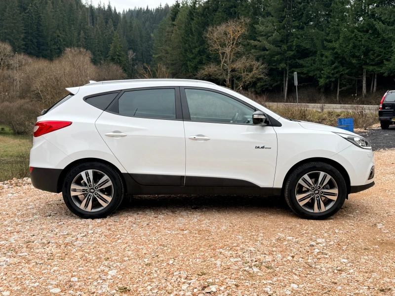 Hyundai IX35 XPOSSIBLE+ X* ПАНОРАМА* 4 СЕДАЛКИ С ПОДГРЕВ* НОВИ , снимка 2 - Автомобили и джипове - 52819478