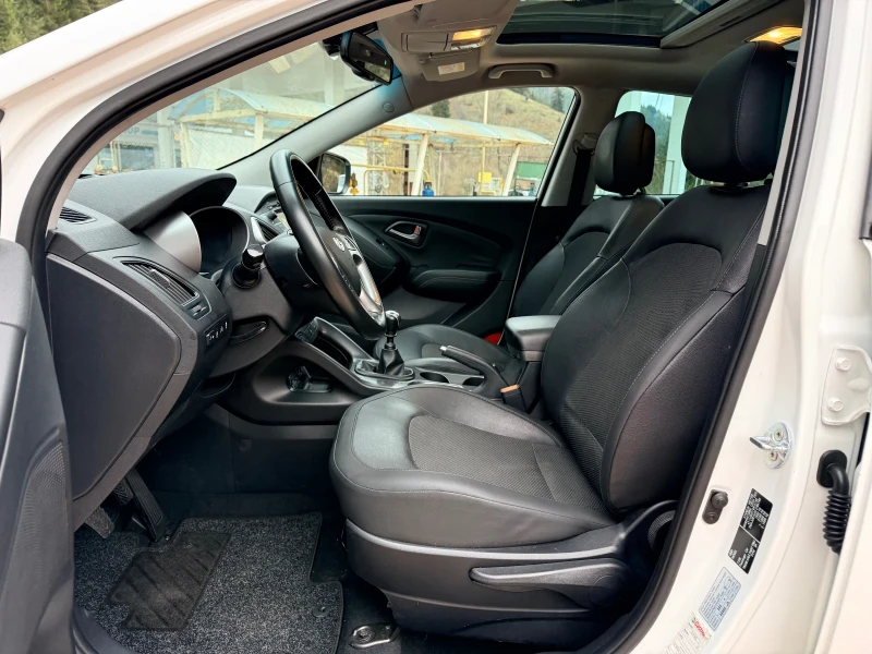 Hyundai IX35 XPOSSIBLE+ X* ПАНОРАМА* 4 СЕДАЛКИ С ПОДГРЕВ* НОВИ , снимка 8 - Автомобили и джипове - 52819478