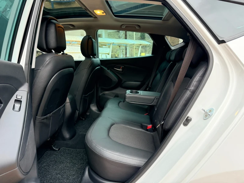 Hyundai IX35 XPOSSIBLE+ X* ПАНОРАМА* 4 СЕДАЛКИ С ПОДГРЕВ* НОВИ , снимка 9 - Автомобили и джипове - 52819478
