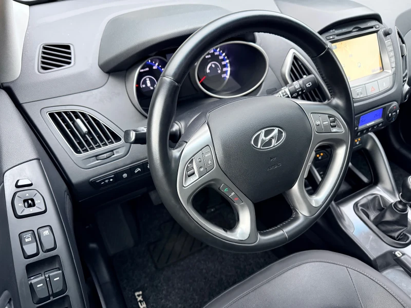 Hyundai IX35 XPOSSIBLE+ X* ПАНОРАМА* 4 СЕДАЛКИ С ПОДГРЕВ* НОВИ , снимка 12 - Автомобили и джипове - 52819478