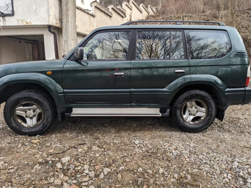 Toyota Land cruiser 90, снимка 10 - Автомобили и джипове - 53078041