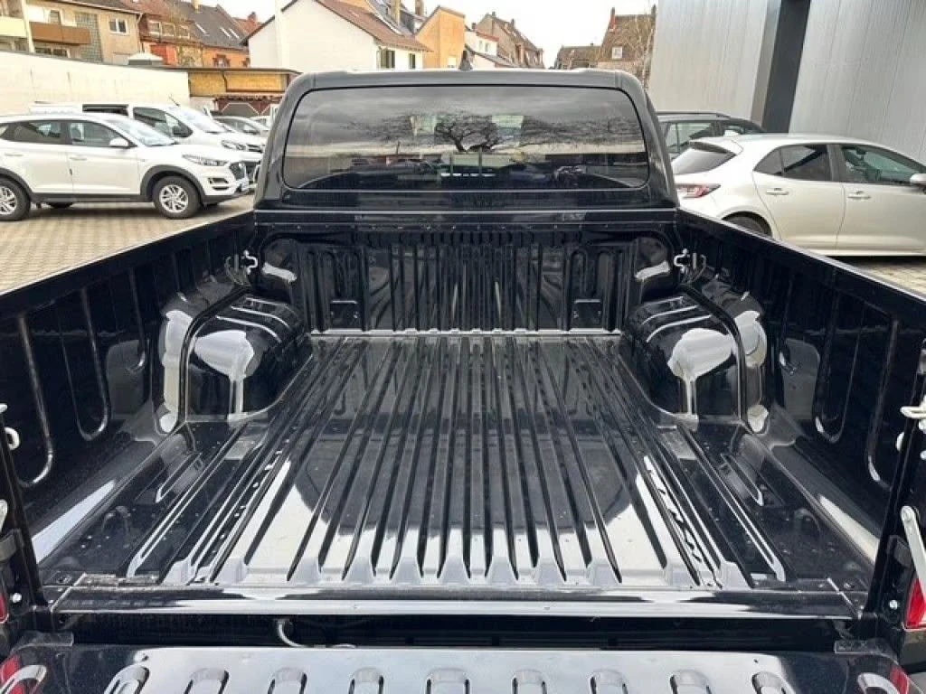 Toyota Hilux 4X4/150HP/COMFORT/DOUBLE-CAB/CAM/KLESS/CPLAY/606gp | Mobile.bg   13