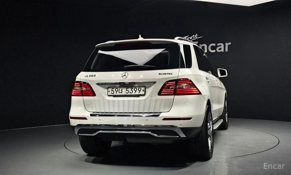Mercedes-Benz ML 350  - изображение 4