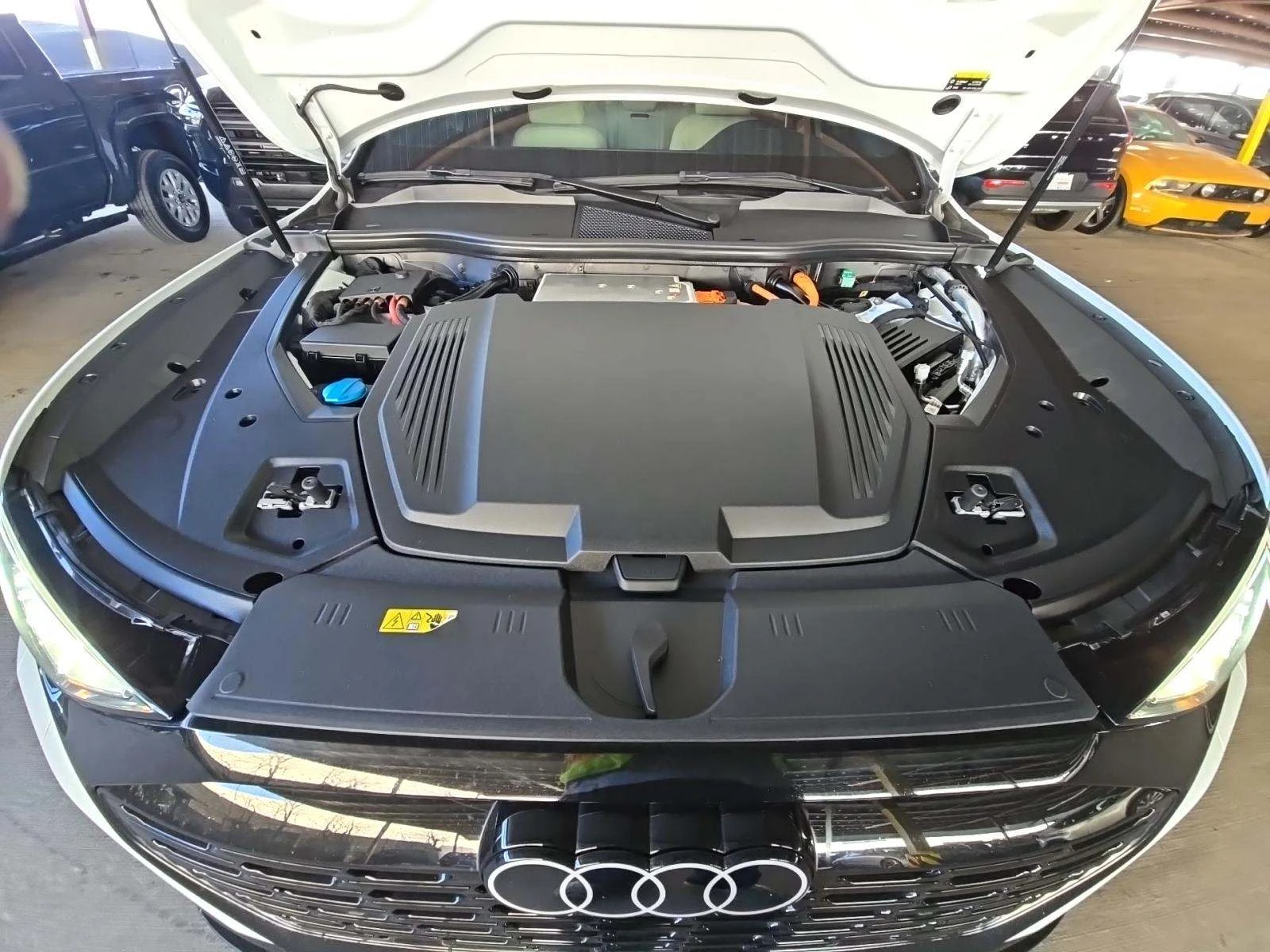 Audi Q8 Sportback e-tron S line Premium | Mobile.bg � ����������� 16