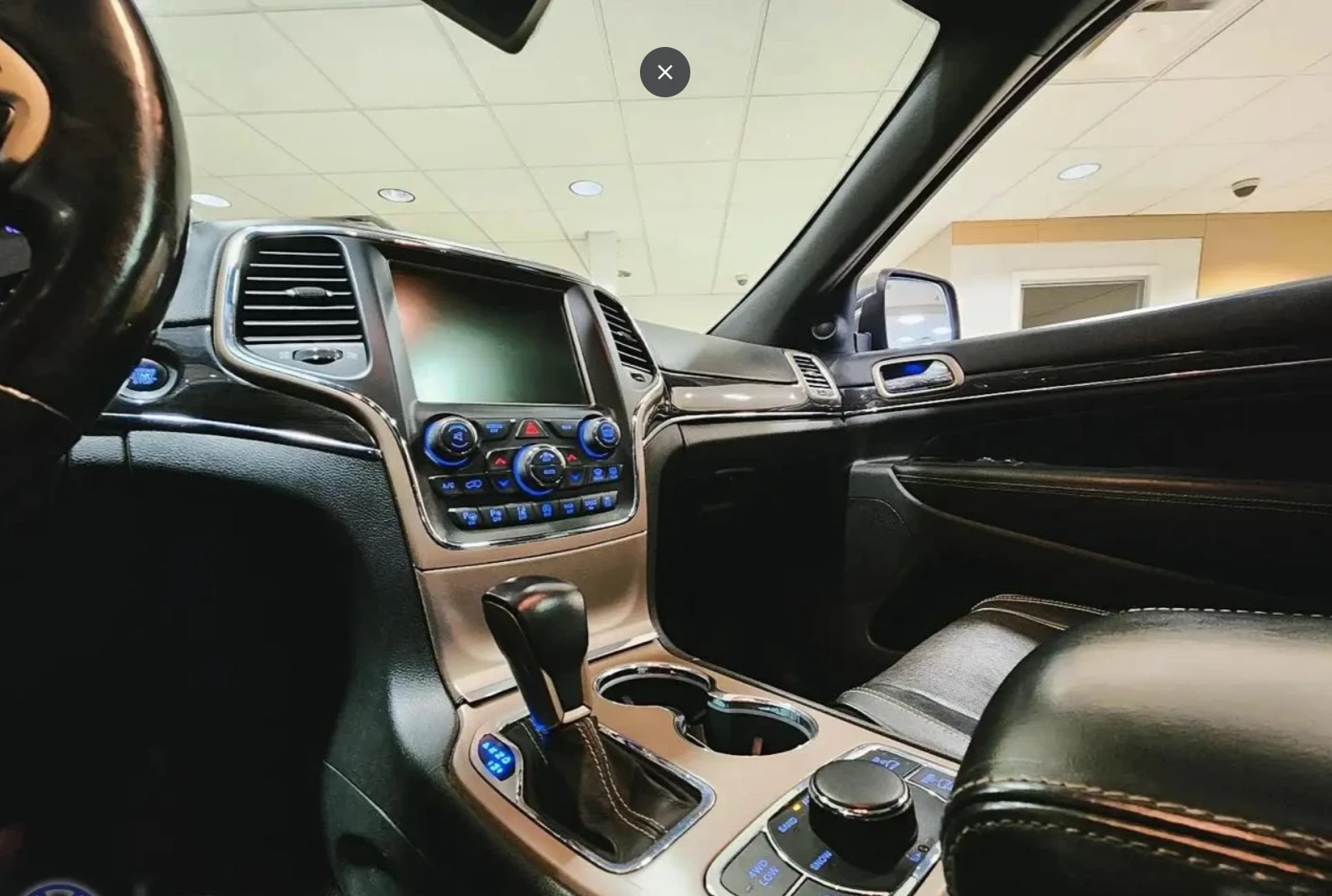 Jeep Grand cherokee OVERLAND* DISTRONIC* PANO* HEATED SEATS*  | Mobile.bg � ����������� 12