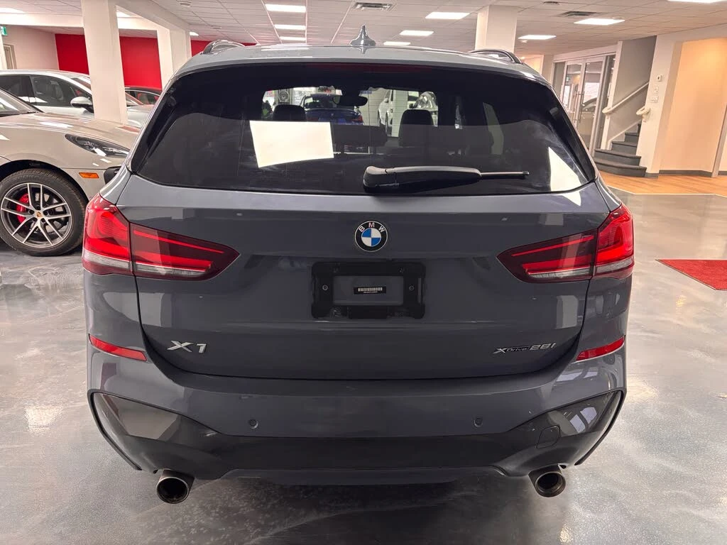 BMW X1 xDrive 28i* M-Pack* AMBIENT* PANORAMA* ПОДГРЕВ*  - изображение 6