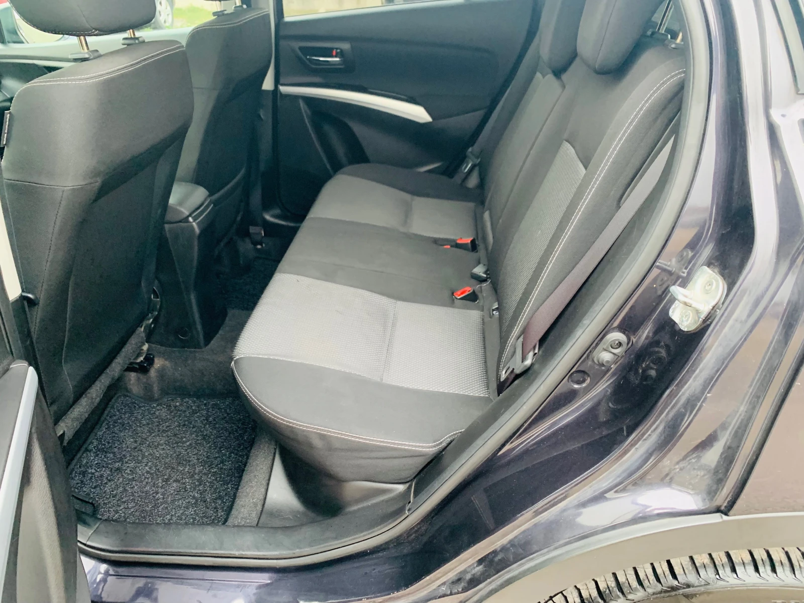 Suzuki SX4 S-Cross 1.6jtd, снимка 12 - Автомобили и джипове - 53916937