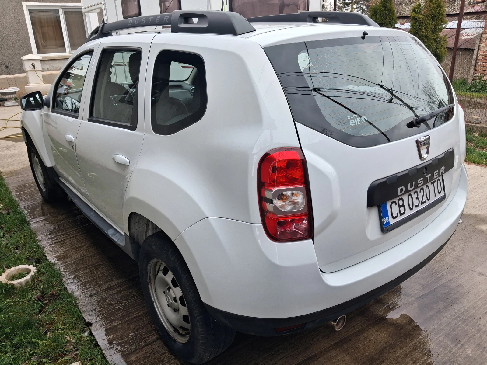Dacia Duster 1500, снимка 11 - Автомобили и джипове - 54058573