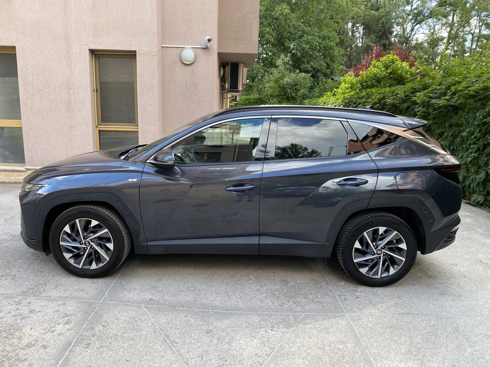 Hyundai Tucson 1.6 T-GDi/ MHEV/ DCT7/ Creative, снимка 8 - Автомобили и джипове - 54659045
