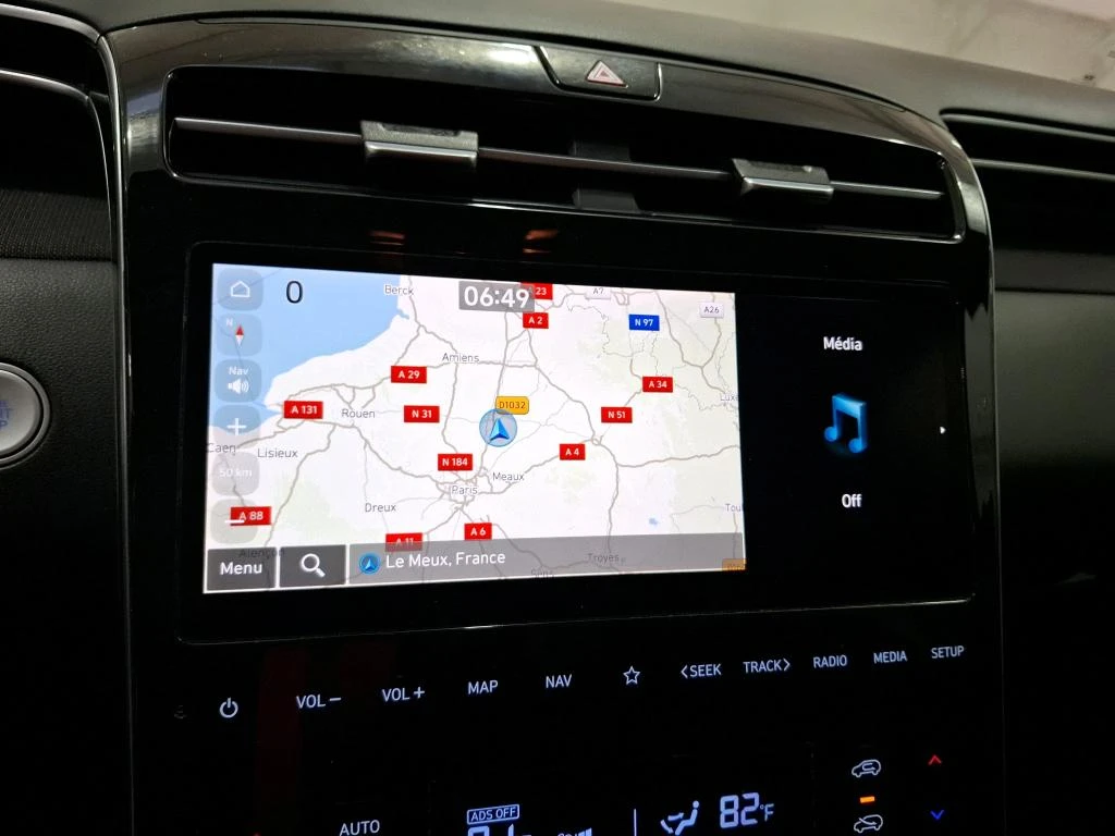 Hyundai Tucson 1.6 T-GDi/ MHEV/ DCT7/ Creative/ Очакван!, снимка 10 - Автомобили и джипове - 54659045