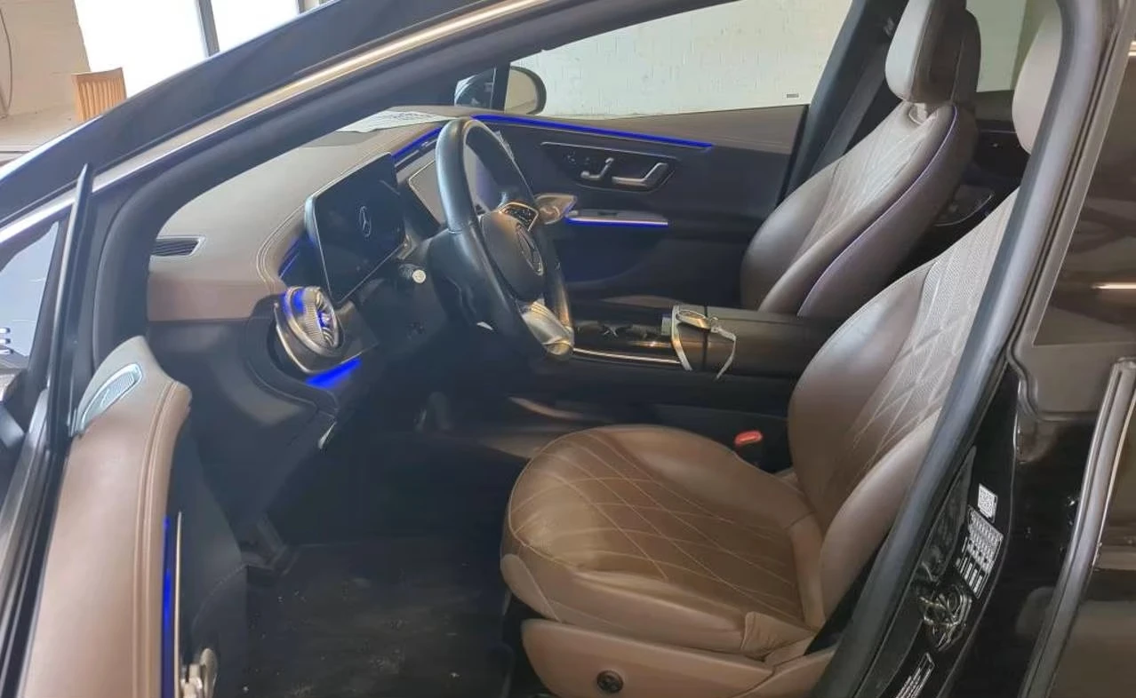 Mercedes-Benz EQE  350+ АMG Line, снимка 5 - Автомобили и джипове - 54681635