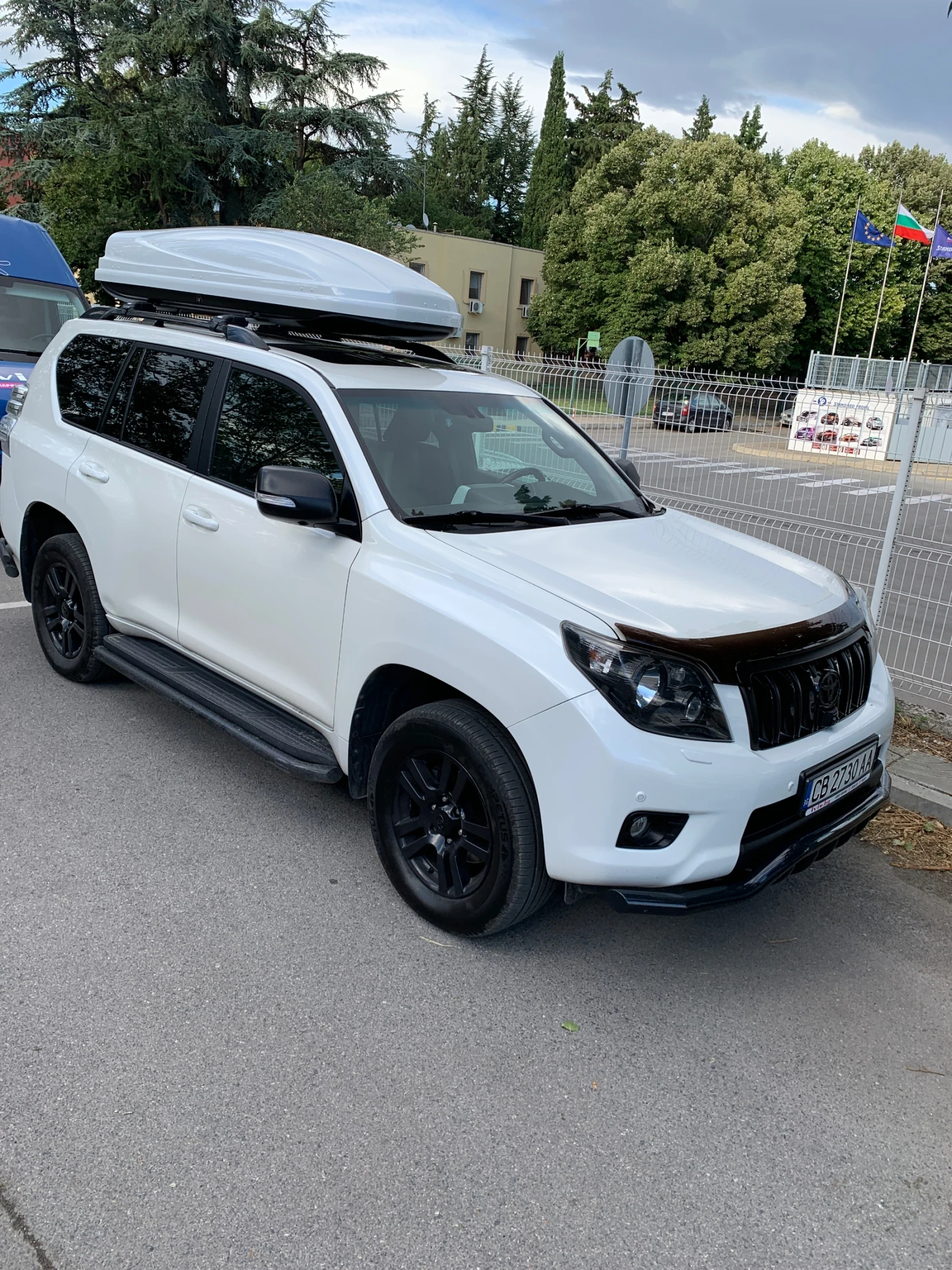Toyota Land cruiser, снимка 7 - Автомобили и джипове - 54839398