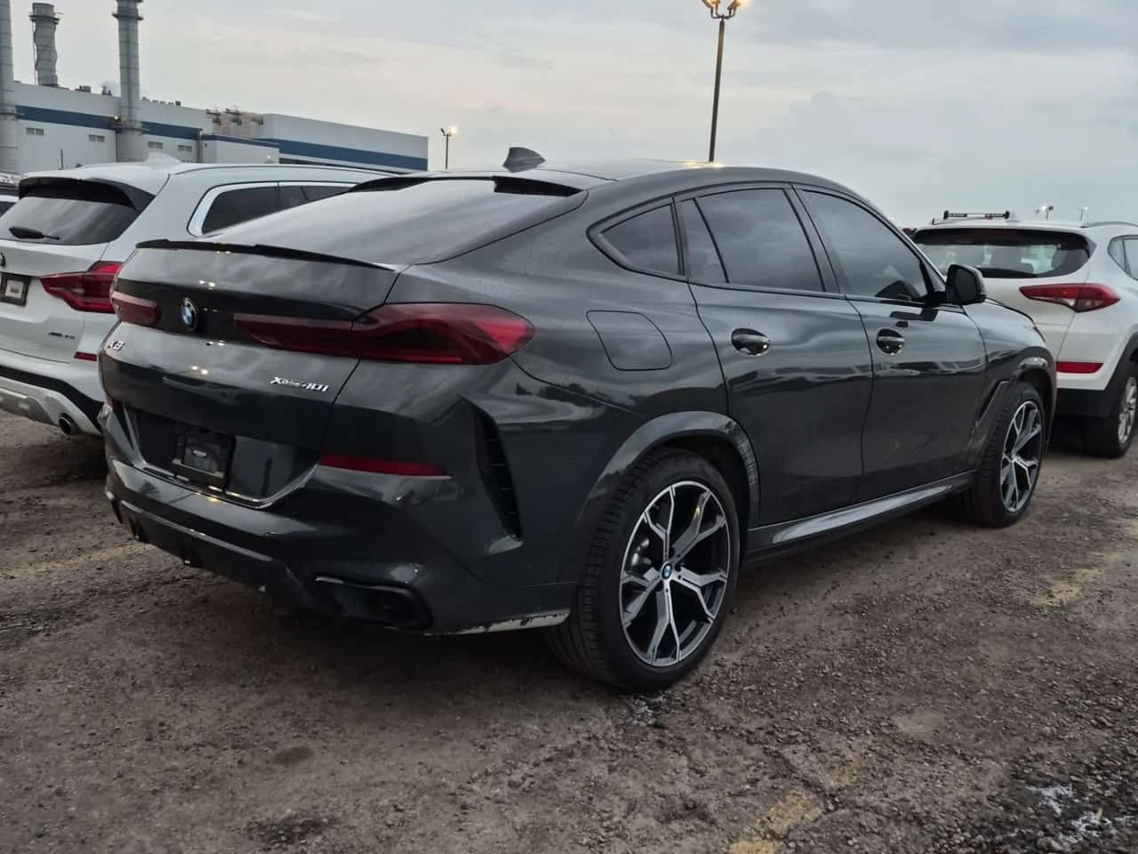 BMW X6 40i * Един собстевеник * Без инциденти * 22k km! *, снимка 3 - Автомобили и джипове - 55103249