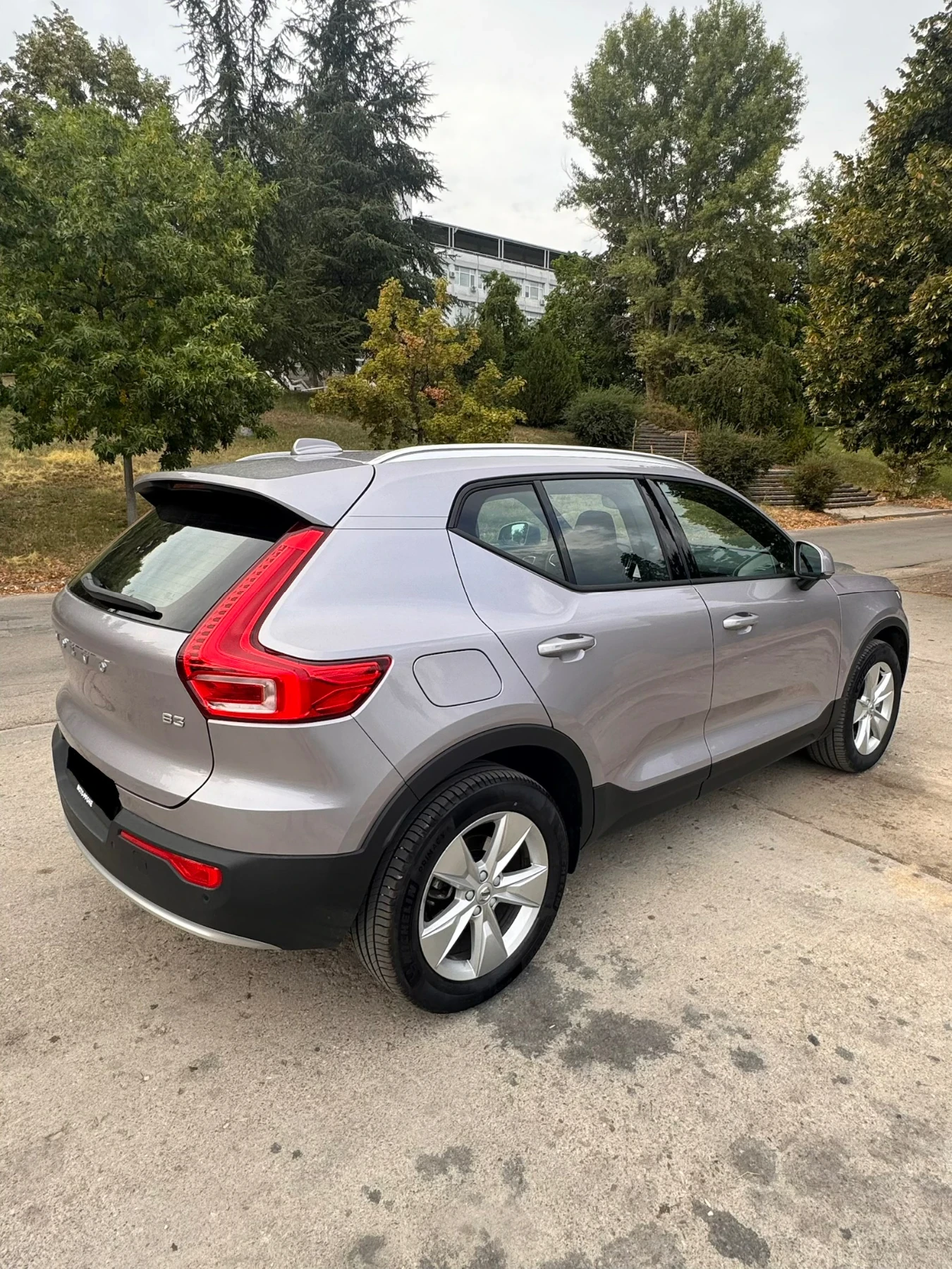 Volvo XC40 2.0 B3, снимка 4 - Автомобили и джипове - 55666704