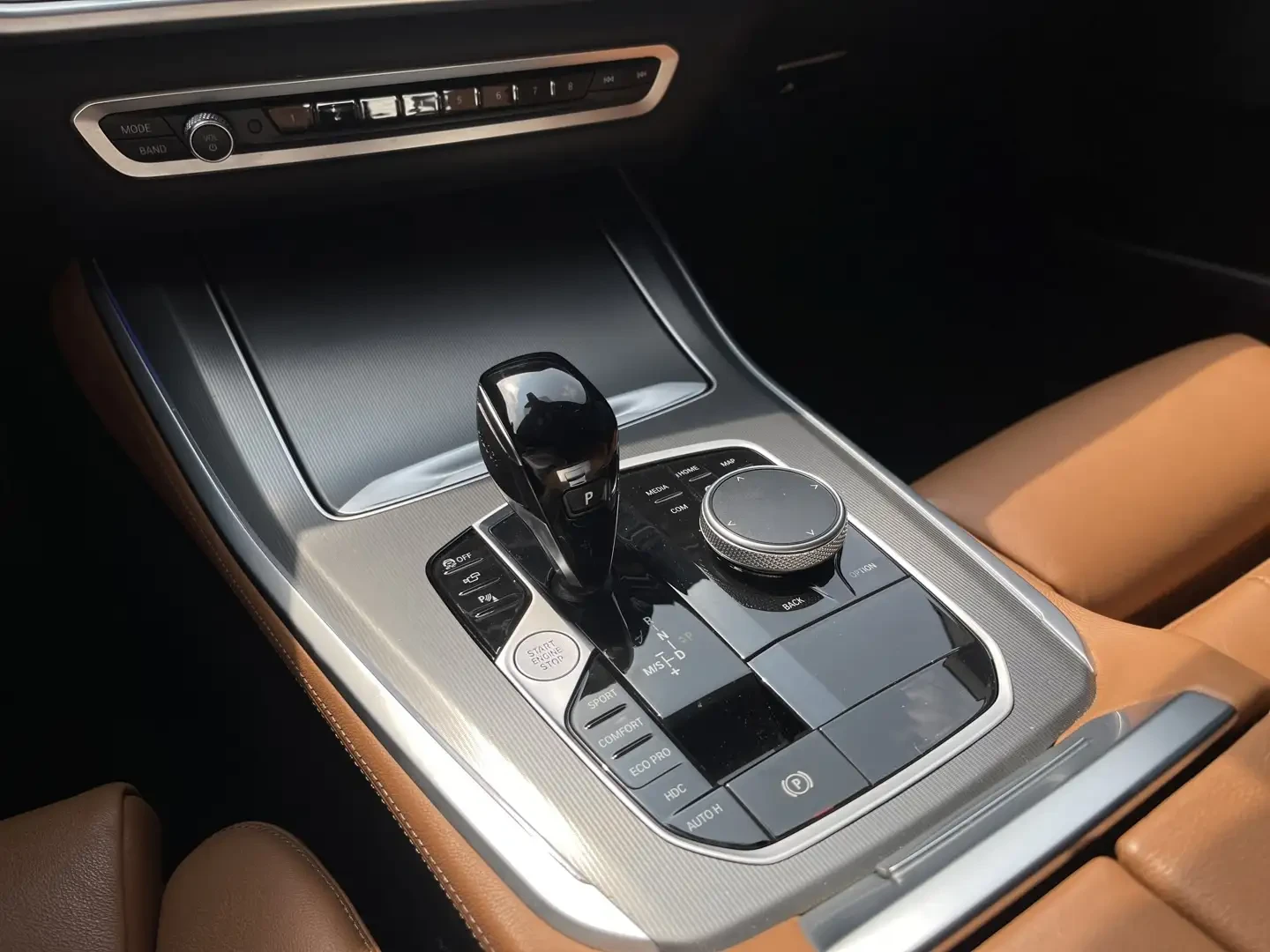 BMW X5 X-Drive* 40i* B58* Distronic* HUD* 360, снимка 12 - Автомобили и джипове - 55922609