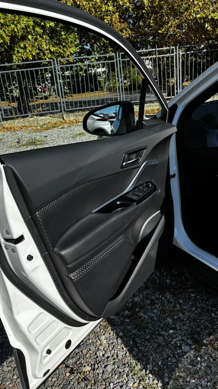 Toyota C-HR Trend / Facelift / ��������� / 2021 �. / ��� ���� | Mobile.bg � ����������� 15