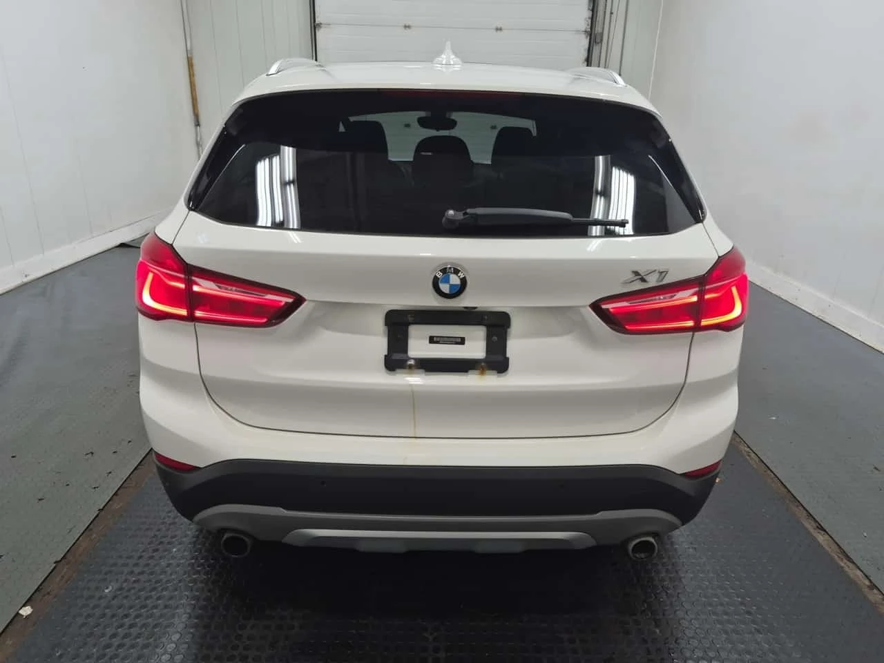 BMW X1 Awd 4dr Xdrive28i * CARFAX * ���������� *  | Mobile.bg � ����������� 16