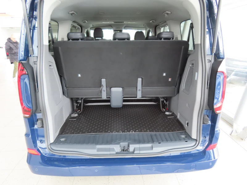 VW Caravelle Style , снимка 7 - Бусове и автобуси - 53033210