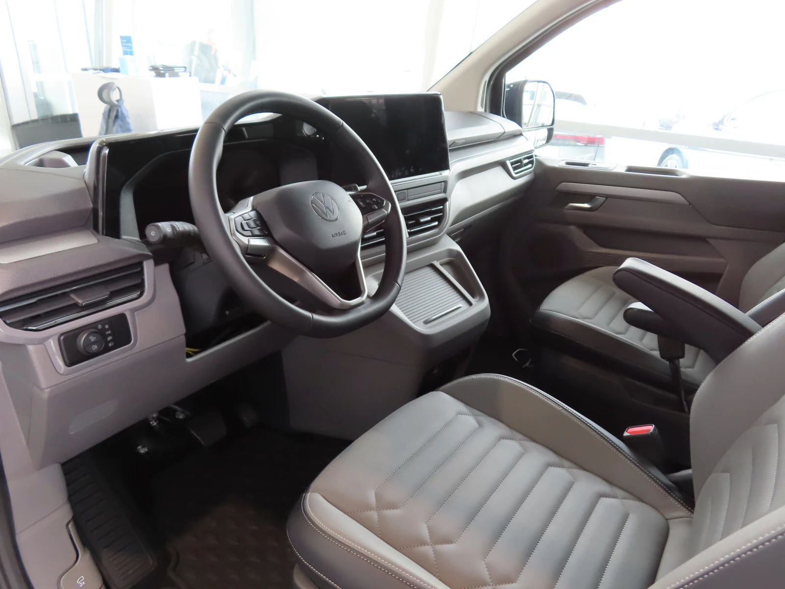 VW Caravelle Style  - изображение 4