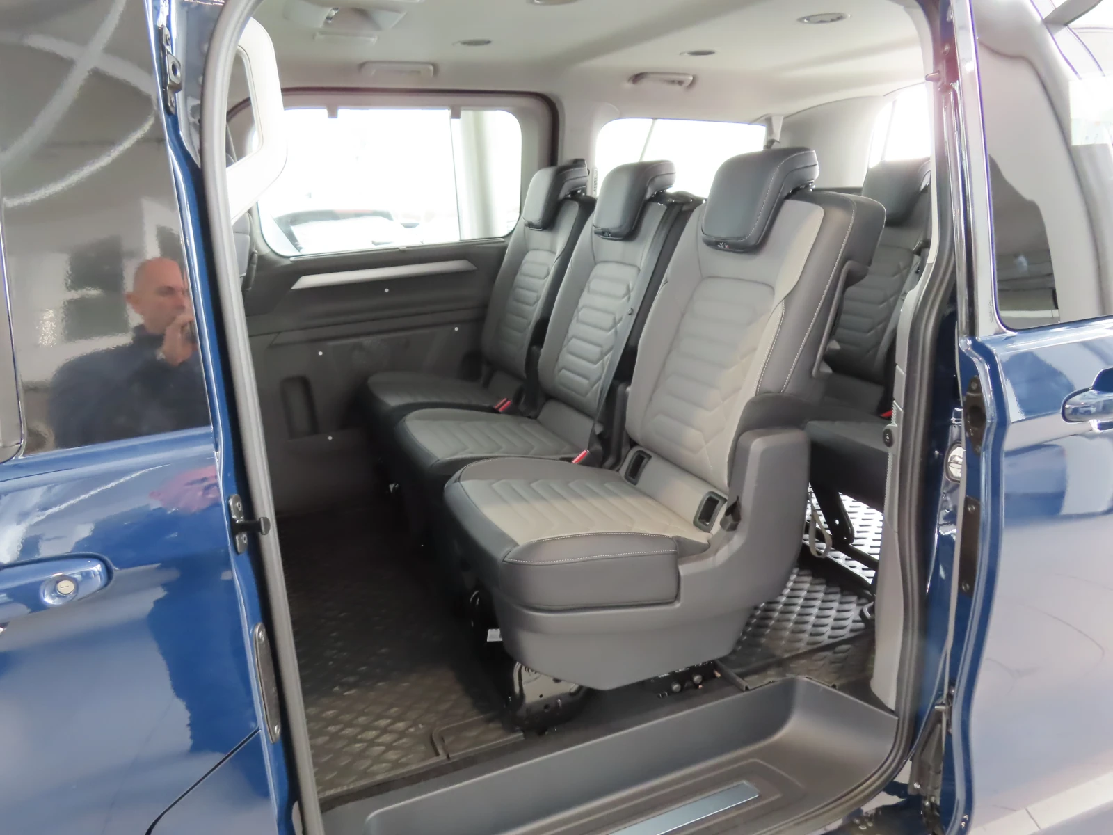 VW Caravelle Style  - изображение 6