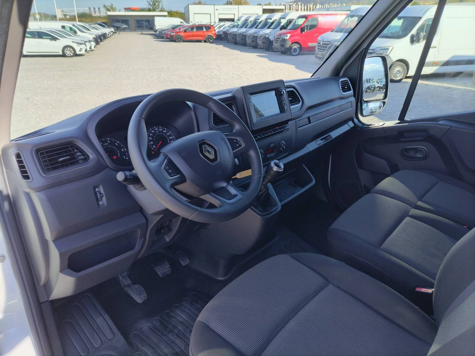 Renault Master 2.3dCi/150к.с./L2H2, снимка 11 - Бусове и автобуси - 56358222