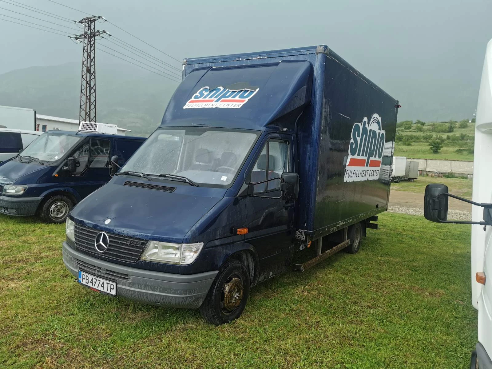 Mercedes-Benz Sprinter 412