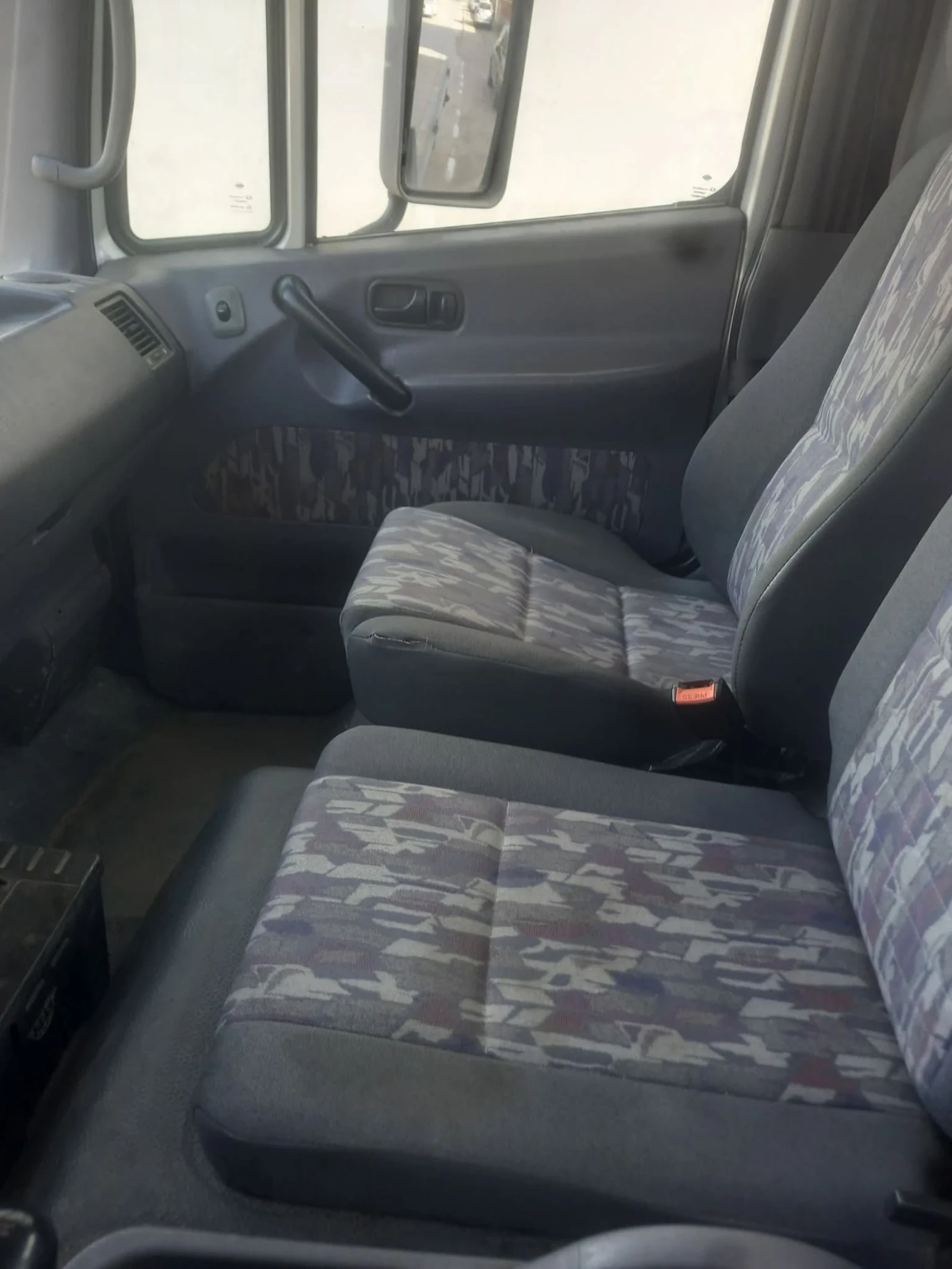 Nissan Atleon, снимка 7 - Камиони - 54401801