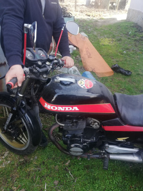 Honda 750, снимка 2 - Мотоциклети и мототехника - 44718425