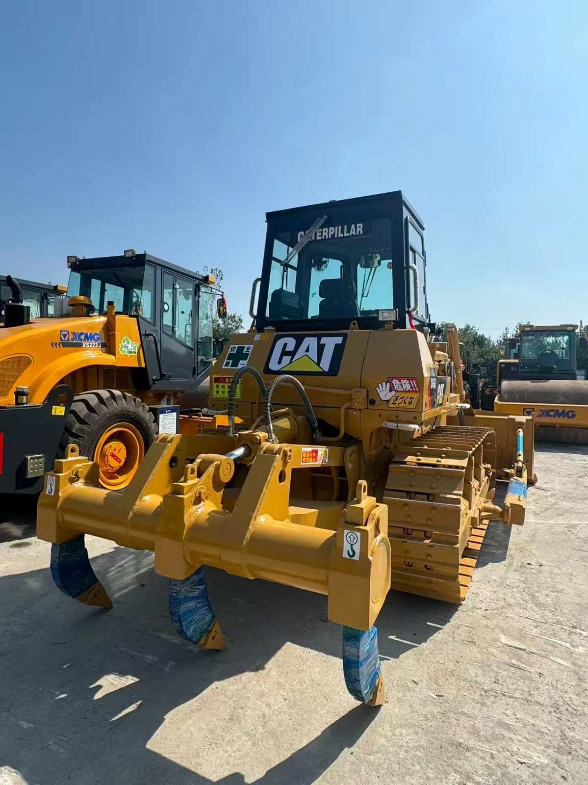 �������� Cat D6G | Mobile.bg � ����������� 6
