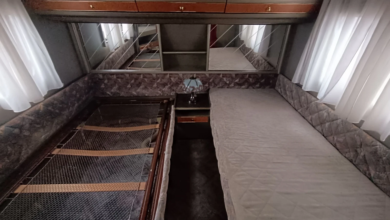 Каравана Dethleffs 750, снимка 7 - Каравани и кемпери - 53895282