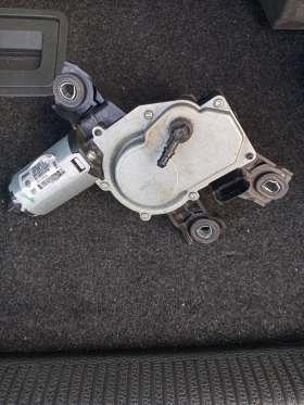 Моторче за задна чистачка Фолксваген Ауди , снимка 1