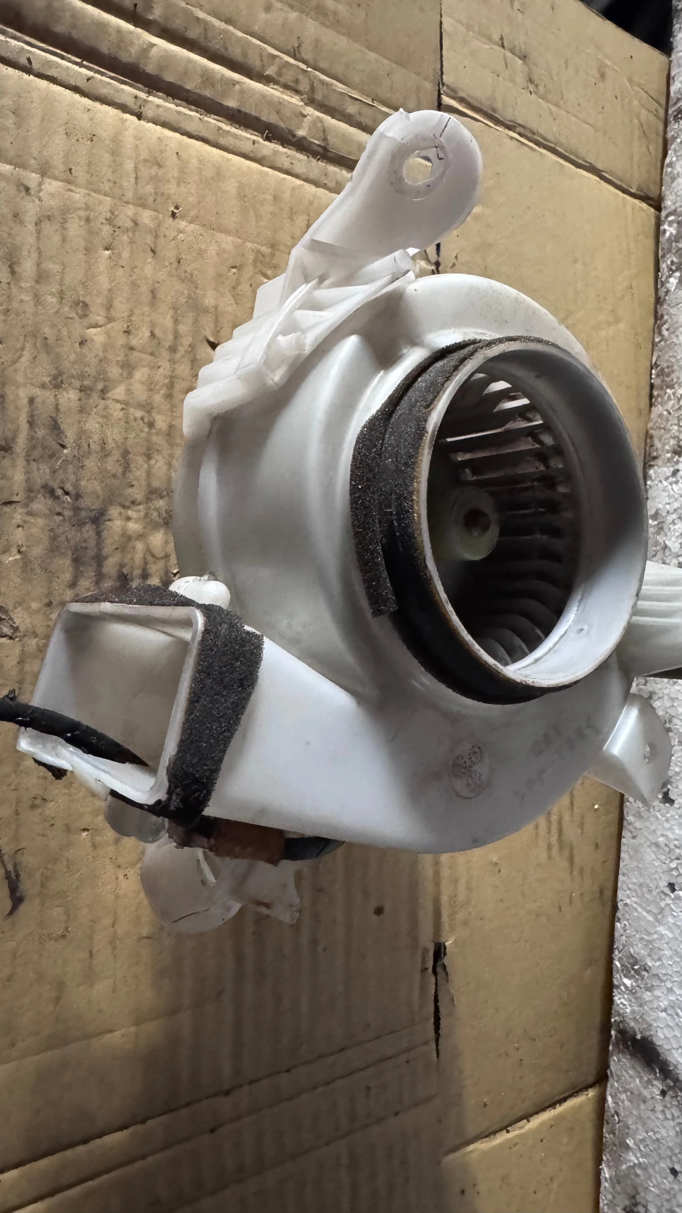 ���������� �� ����� �a Toyota Prius - 87130-47070 / 117200-2913 | Mobile.bg � ����������� 1