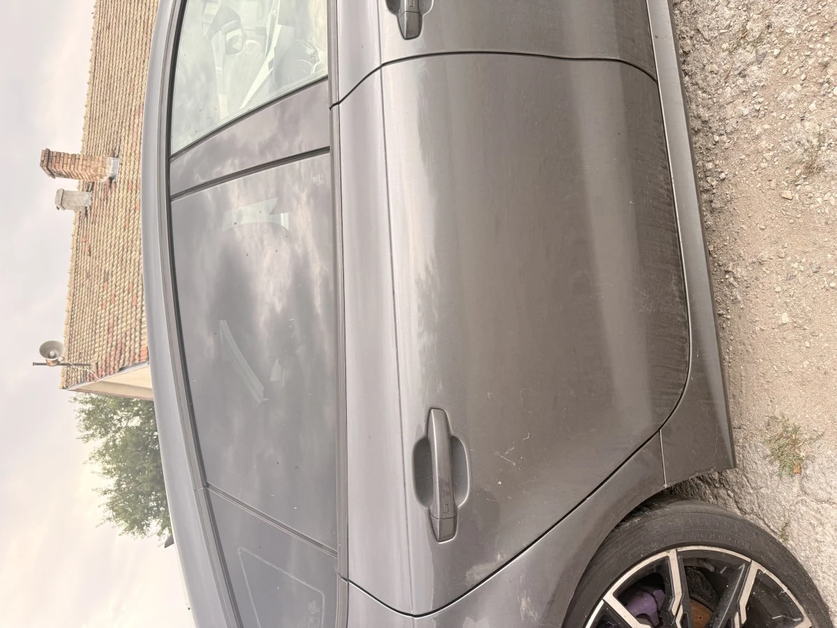 Задна дясна врата Audi A7 4GF 4G8833052A