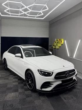 Mercedes-Benz E 220 FACELIFT, AMG Line, Бяла перла, снимка 1