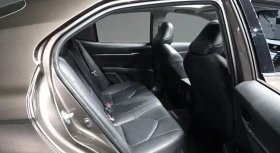 Toyota Camry 2.5 Бензин, снимка 11