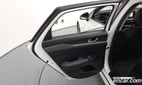 Kia K5 2.0 Prestige, снимка 15