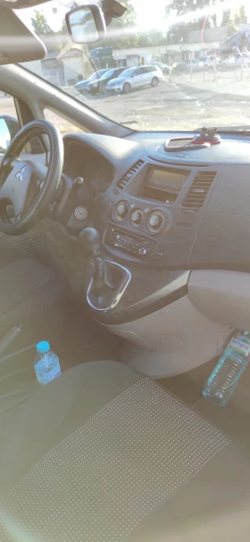 Mitsubishi Grandis 2, 0 TDI, снимка 6