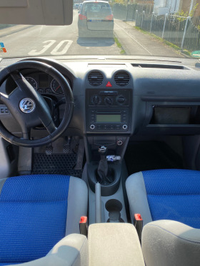 VW Caddy 7 Места/Газ, снимка 2 - Автомобили и джипове - 45040620